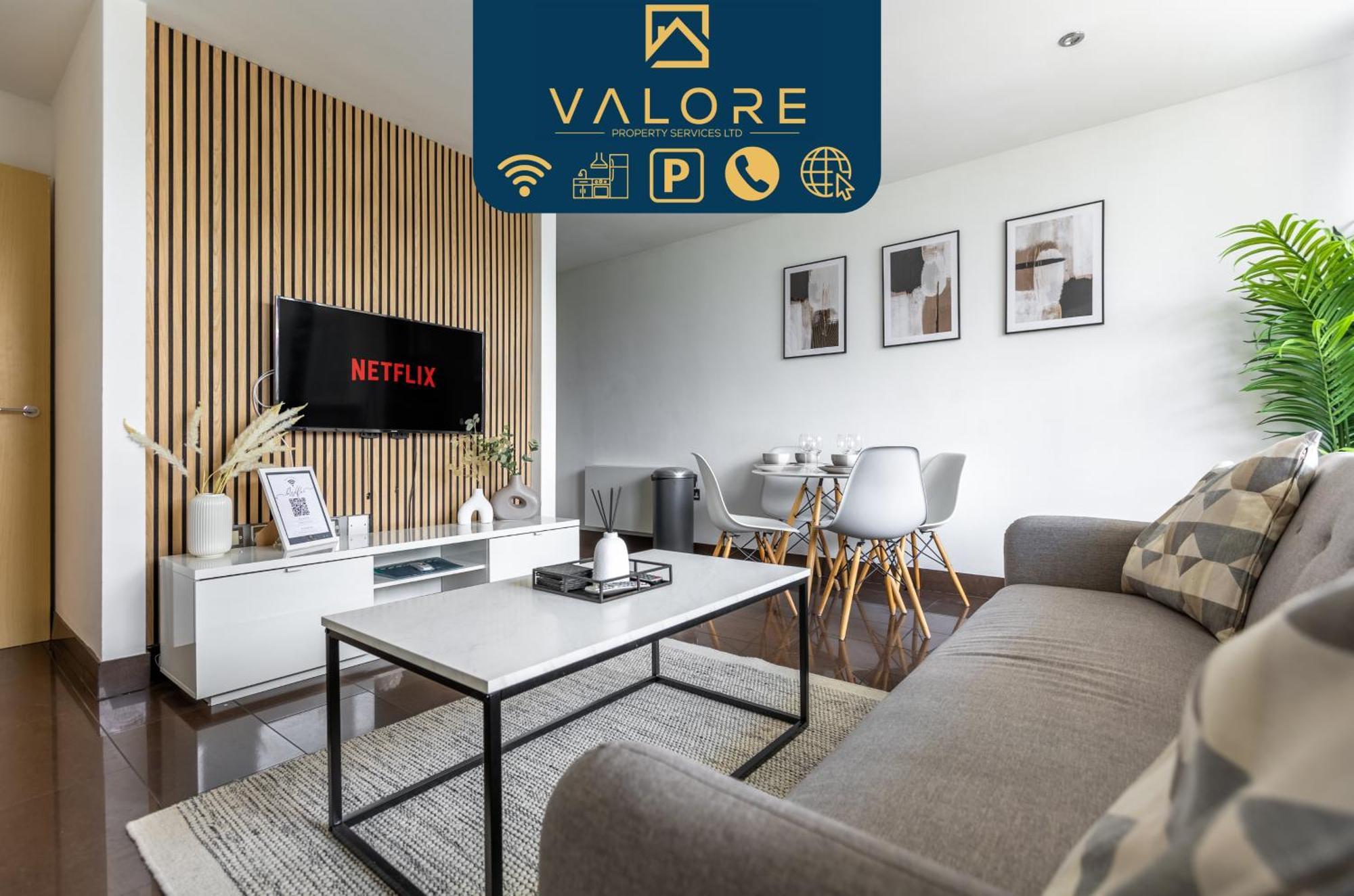 Luxury 2-Bed In Central Mk By Valore Property Services Milton Keynes Exterior photo